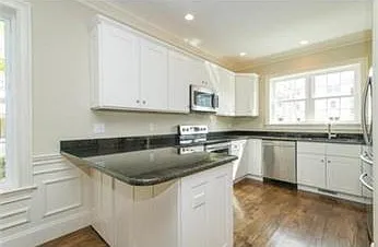 3 Mendell Way #A — Photo 1