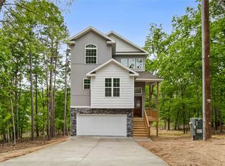 10 Condry Ln, Bella Vista, AR 72714