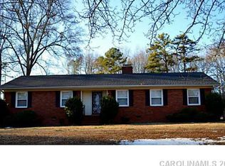 5415 Maplewood Ln, Charlotte, NC 28227