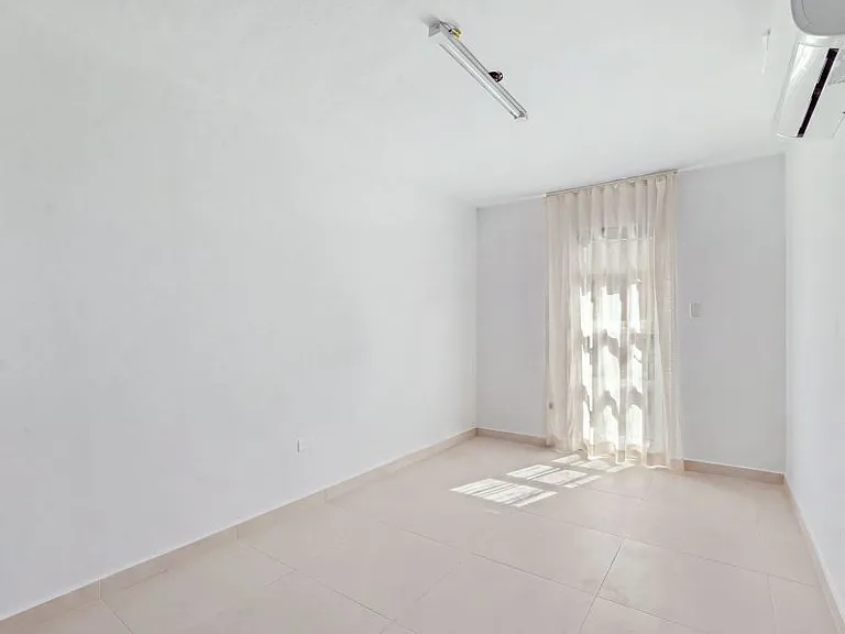 Calle Padua 262 Urb College Park — Photo 39