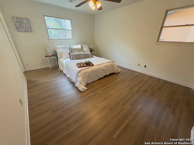 11022 Dreamland Dr — Photo 18