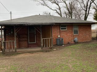 819 N Ridgeway St, Sapulpa, OK 74066