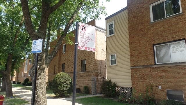 1st image of 6433 N Kedzie Ave