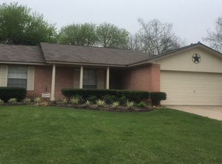 68 Ranch House Loop, Angleton, TX 77515