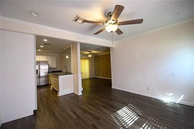 4 bed, 1.0 bath, 1297 sqft, $1,650 — Photo 3