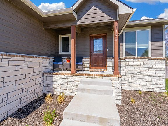 5th image of 3122 E Sunflower Dr