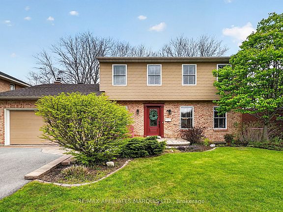 2nd image of 1613 Blakely Dr
