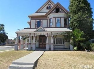 930 S Broadway, Santa Ana, CA 92701