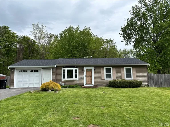 203 Leopold Blvd, Syracuse, NY 13209