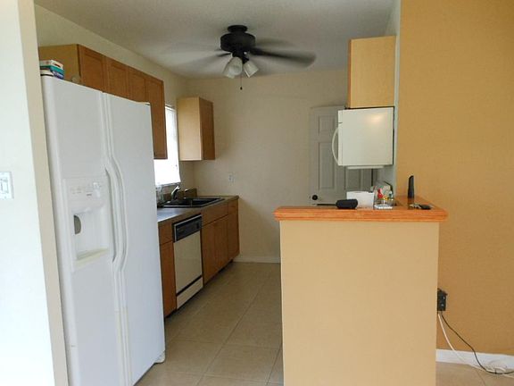 2nd image of 22197 Laramore Ave