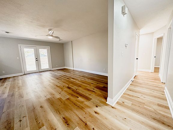 2nd image of 2216 S Clover Dr