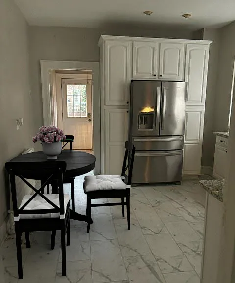 1029 Redgate Ave — Photo 5