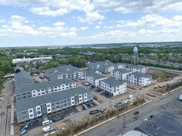88 Jackson Ave #14-1402