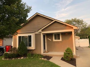 39206 Willmarth St, Harrison Township, MI 48045