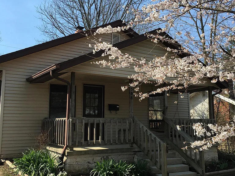 508 E Hillside Dr — Photo 1