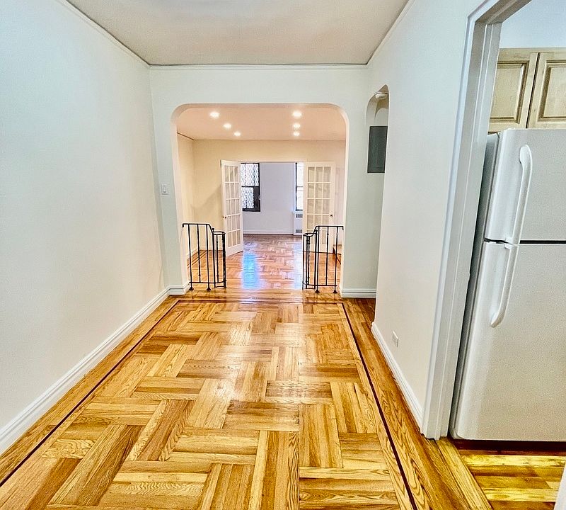 1st image of 729 W 186th St #3LL
