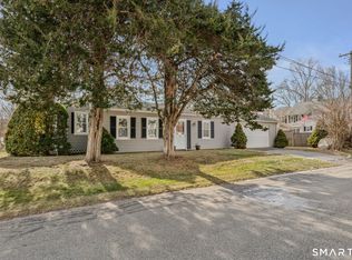 54 Sea Crest Avenue, East Lyme, CT 06357