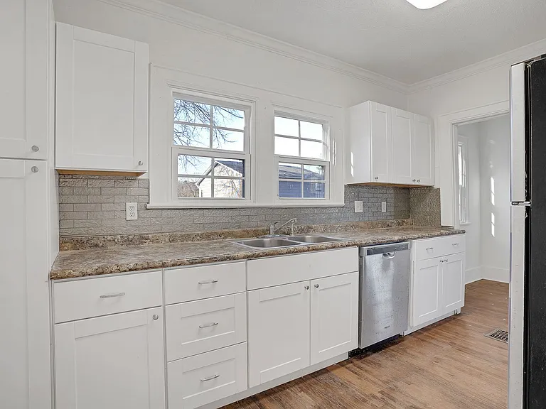 409 Booth Rd — Photo 9