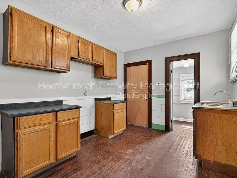 5944 Thekla Ave — Photo 5