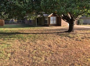 602 Pine Bluff St, Cleburne, TX 76031