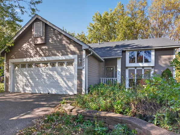 2578 Copper Cliff Trl, Woodbury, MN 55125