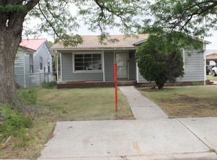 1604 Houston St, Plainview, TX 79072