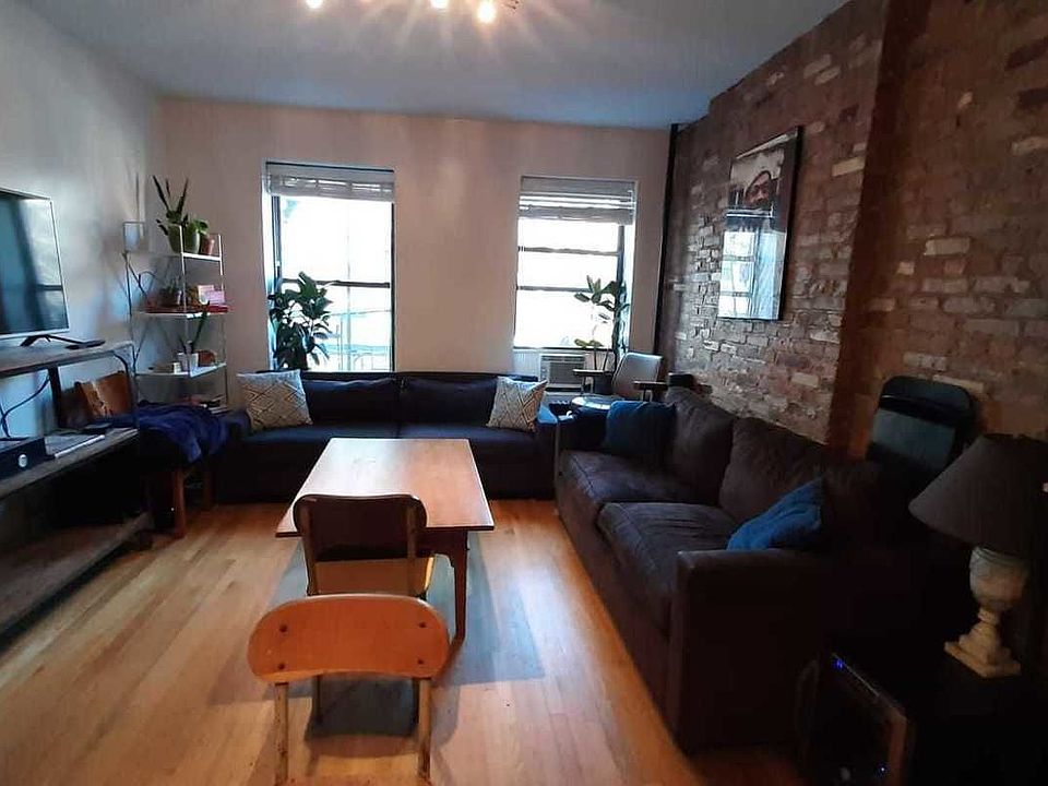 1st image of 50 Macdougal St APT 3
