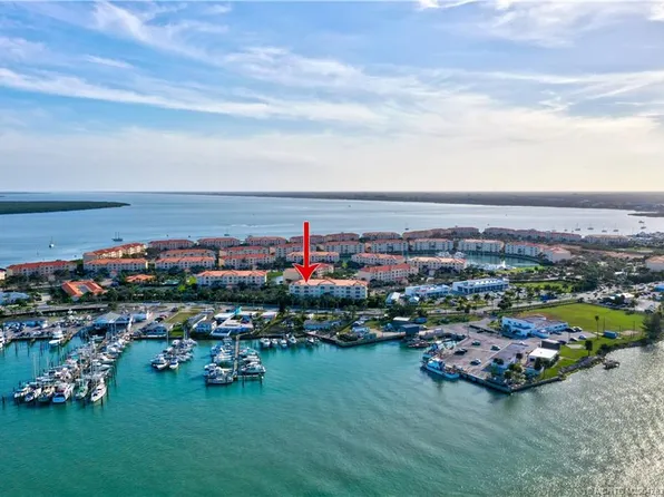38 Harbour Isle Dr #205, Fort Pierce, FL 34949