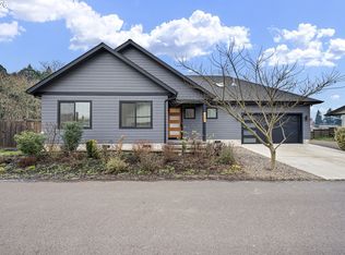 3340 Zane Ln, Eugene, OR 97404