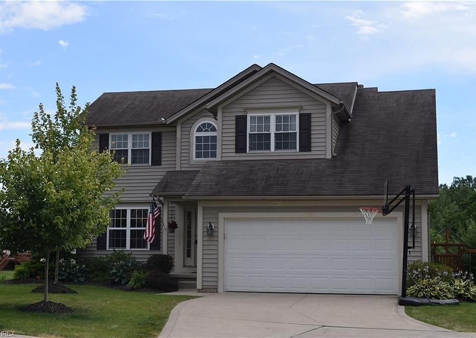 1st image of 752 Stepeny Ct #15