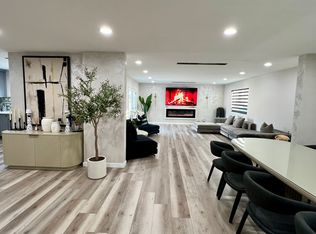 16530 Lassen St, North Hills, CA 91343