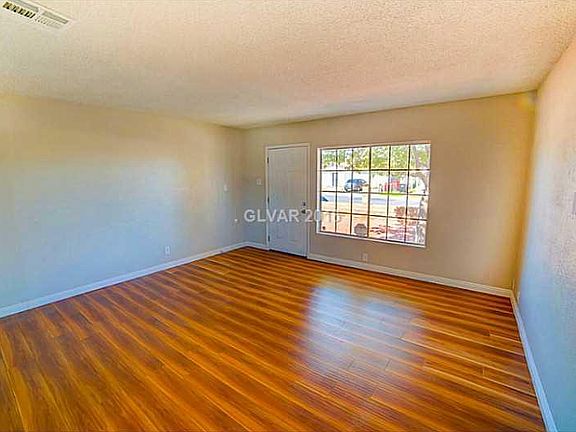 3rd image of 1816 Margarita Ave