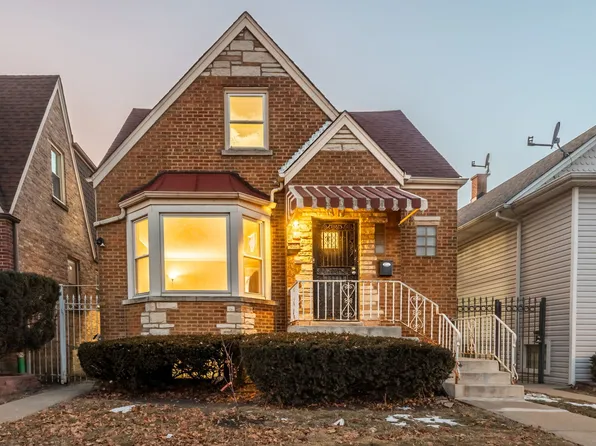 2908 N Neenah Ave, Chicago, IL 60634