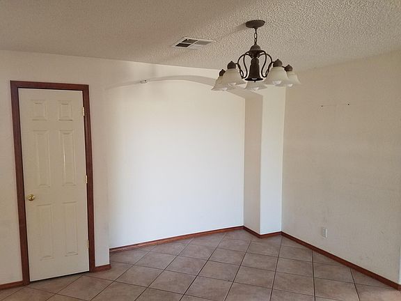 3rd image of 600 Paseo Mision St