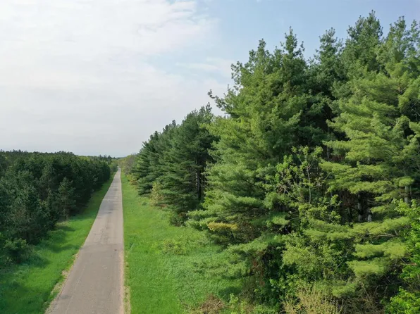 30 acres Town Hall Road, Lyndon Station, WI 53944