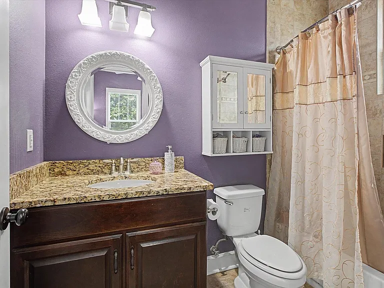 3078 Dickinson Dr — Photo 23