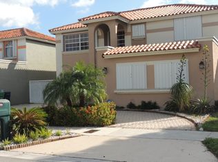 15625 SW 63rd Ter, Miami, FL 33193