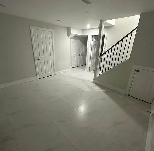 51 Sharpe Cres — Photo 3