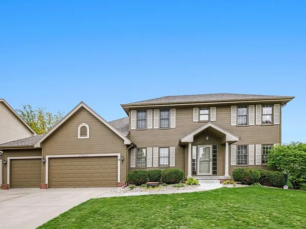 17529 U St, Omaha, NE 68135