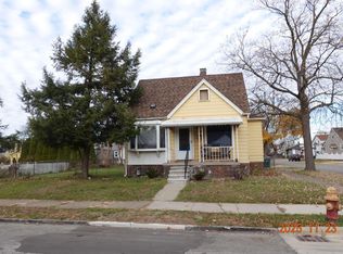 808 White Ave, Lincoln Park, MI 48146
