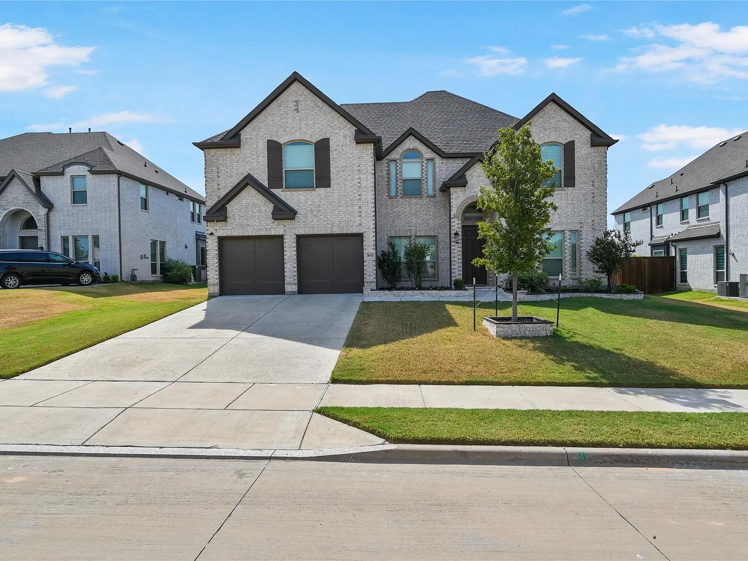 5 bed, 4.0 bath, 3673 sqft, $4,500 — Photo 1