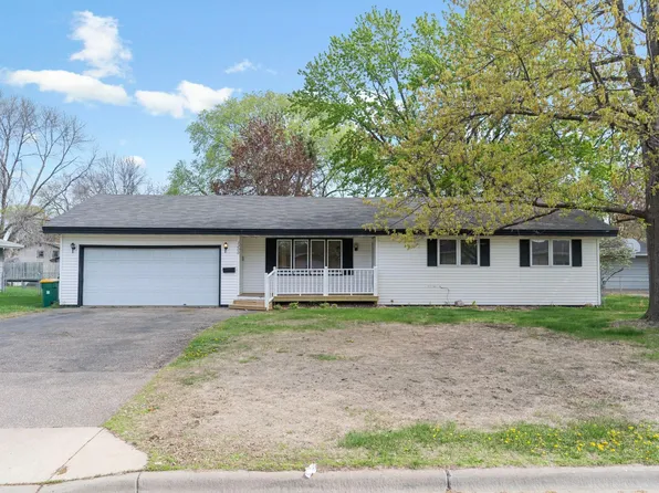 3200 67th Ave N, Brooklyn Center, MN 55429