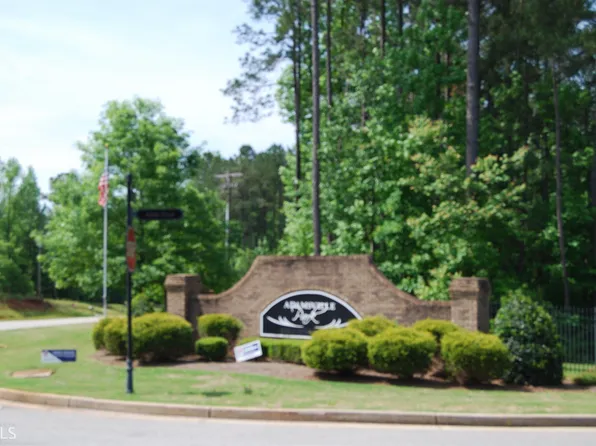 55 Mallie Dr, Forsyth, GA 31029