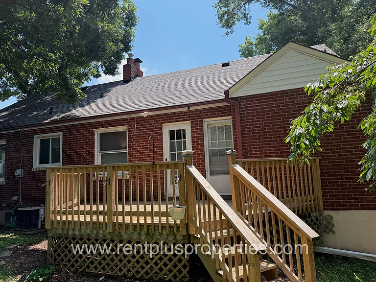 9001 McNulty Dr — Photo 22