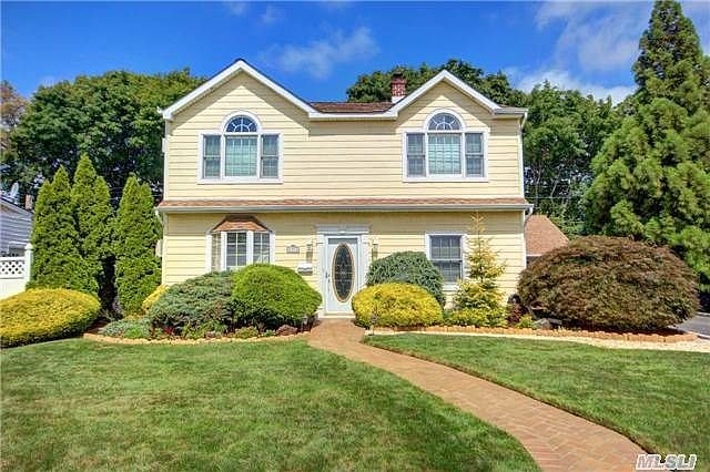 1st image of 37 Cliff Ln