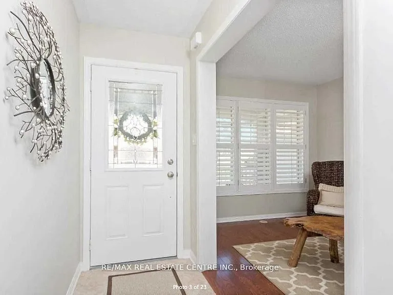 904 Zelinsky Cres — Photo 3