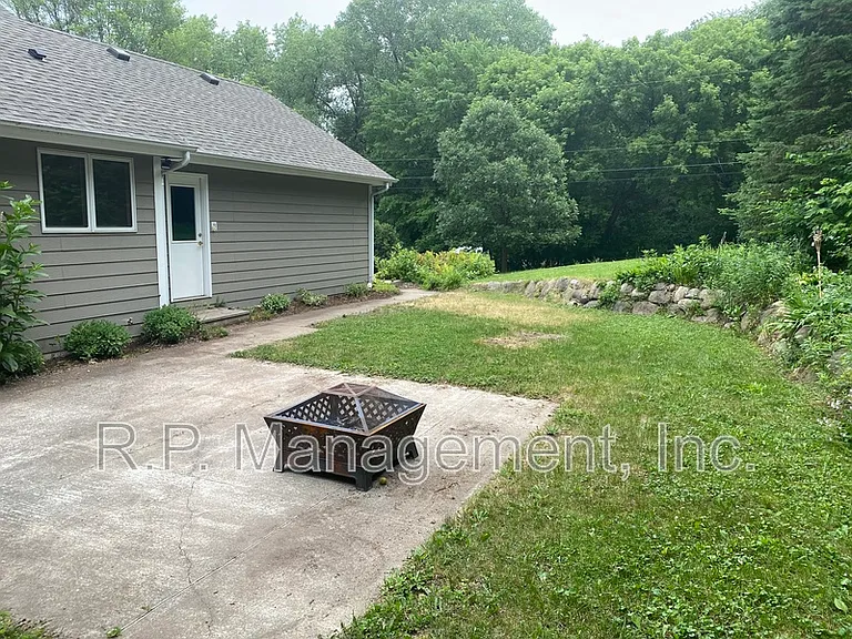 4626 Linnea Ln — Photo 8
