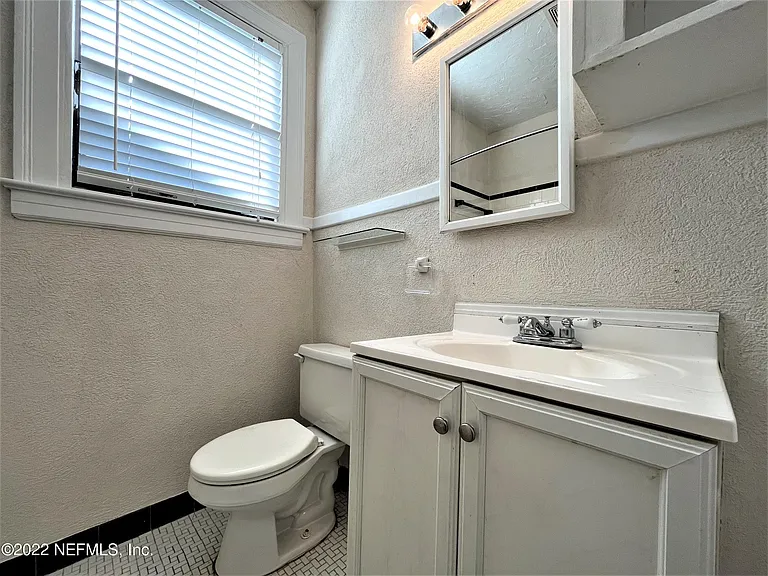 5324 Fremont St — Photo 18