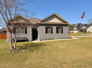 219 Brushfire Dr, Dothan, AL 36305
