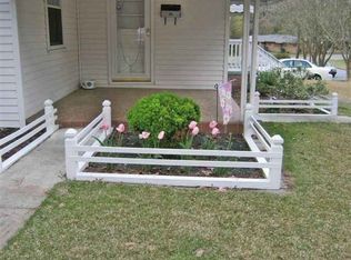 400 Halifax St, Williamston, NC 27892